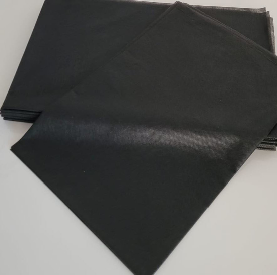 Obrazek Prześcieradło jednorazowe włókninowe 80x210cm czarne 10 szt. Podkład medyczny higieniczny włókninowy czarny gramatura 15/m2 80x210cm